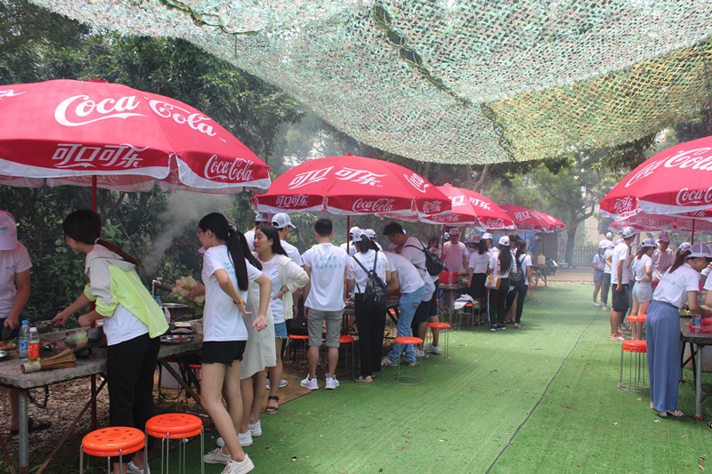 年領(lǐng)航集團(tuán)南澳西沖歡樂之旅！